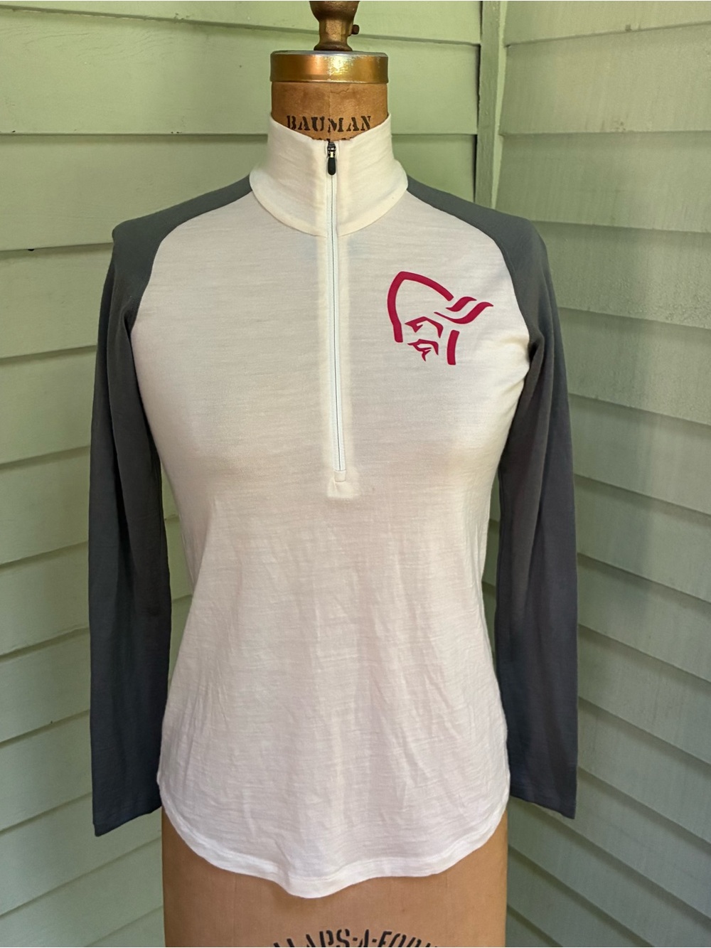 Norrona Femund PureUll Merino Wool Zip Neck Women's Base Layer NWOT - Size XS